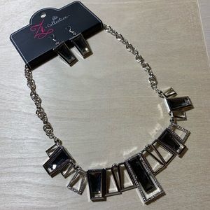 Signature Zi’s Paparazzi Retired Necklace